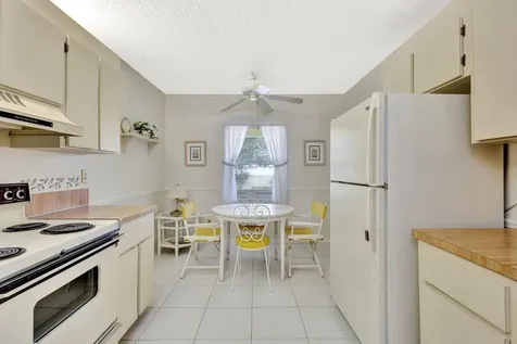 1600 Se Saint Lucie Boulevard Stuart FL 34996