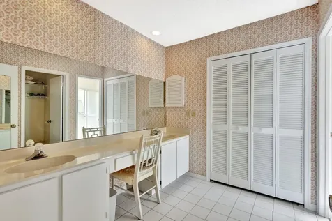 1600 Se Saint Lucie Boulevard Stuart FL 34996