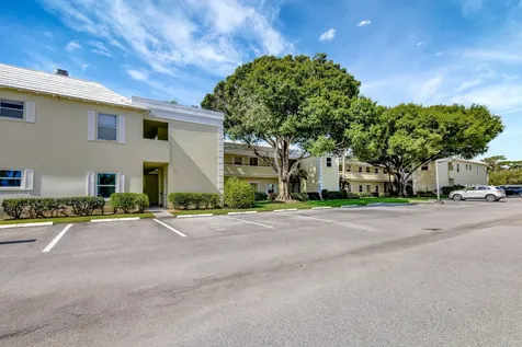 1600 Se Saint Lucie Boulevard Stuart FL 34996
