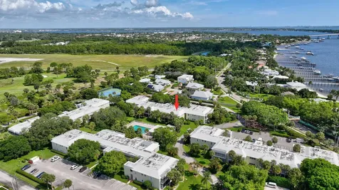 1600 Se Saint Lucie Boulevard Stuart FL 34996