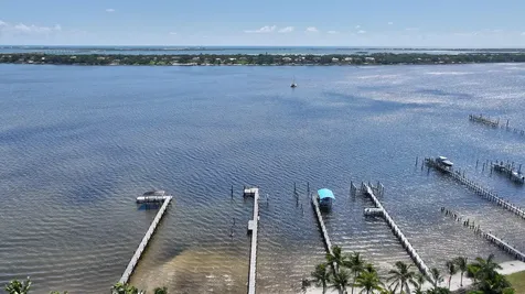 1600 Se Saint Lucie Boulevard Stuart FL 34996