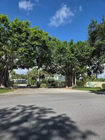 1600 Se Saint Lucie Boulevard Stuart FL 34996
