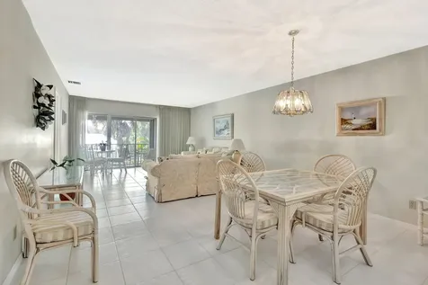 1600 Se Saint Lucie Boulevard Stuart FL 34996