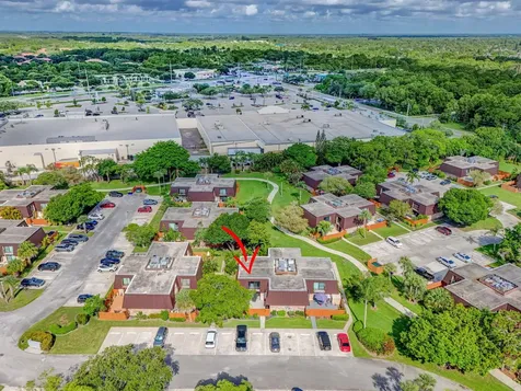 5680 Se Windsong Lane Stuart FL 34997