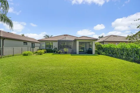 560 Se Monet Drive Port Saint Lucie FL 34984