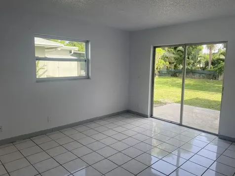 4597 Arthur Street Palm Beach Gardens FL 33418