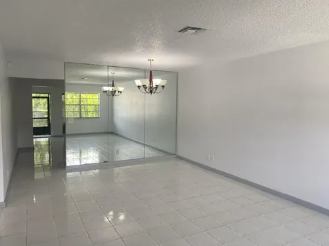4597 Arthur Street Palm Beach Gardens FL 33418