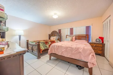 5117 W Society Place West Palm Beach FL 33415