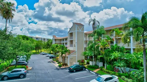 7270 Ashford Place Delray Beach FL 33446