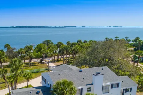 3333 S Indian River Drive Fort Pierce FL 34982