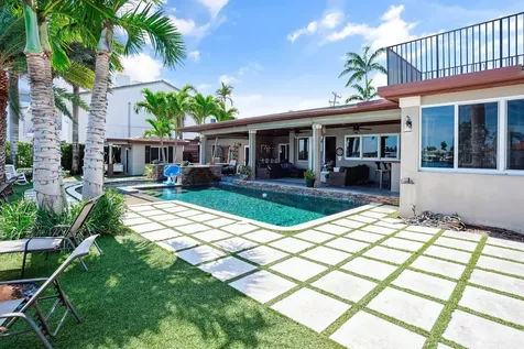 3102 Se 12th Street Pompano Beach FL 33062
