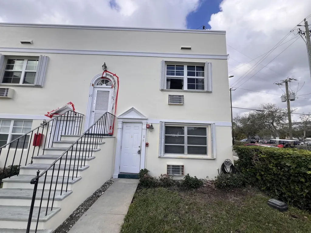 101 S Golfview Road Lake Worth Beach FL 33460