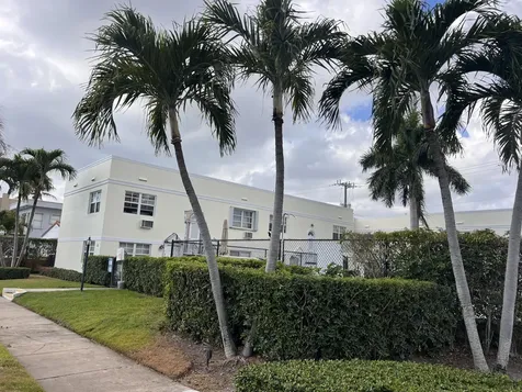 101 S Golfview Road Lake Worth Beach FL 33460