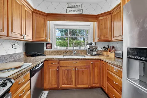 1095 Hibiscus Lane Delray Beach FL 33444