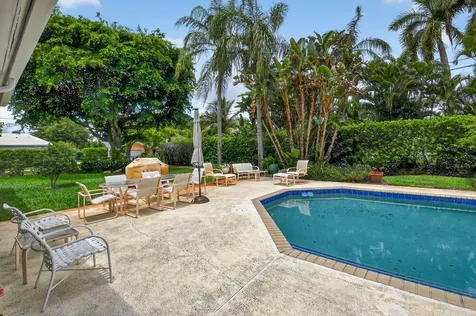 1095 Hibiscus Lane Delray Beach FL 33444