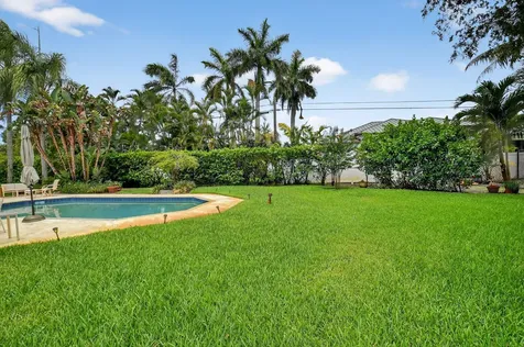 1095 Hibiscus Lane Delray Beach FL 33444