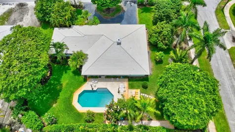 1095 Hibiscus Lane Delray Beach FL 33444