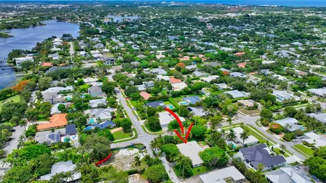1095 Hibiscus Lane Delray Beach FL 33444