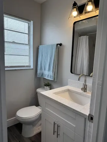 412 Ne Midvale Street Port Saint Lucie FL 34983