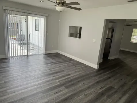 412 Ne Midvale Street Port Saint Lucie FL 34983
