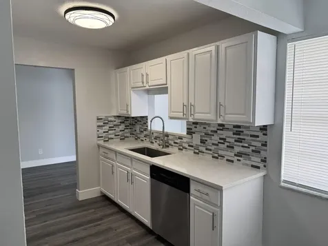 412 Ne Midvale Street Port Saint Lucie FL 34983