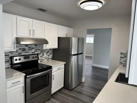 412 Ne Midvale Street Port Saint Lucie FL 34983
