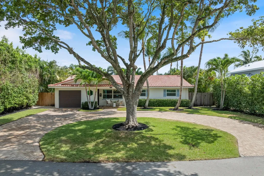 211 Nw 17th Street Delray Beach FL 33444