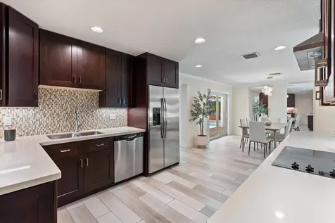 211 Nw 17th Street Delray Beach FL 33444
