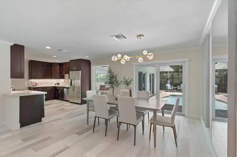 211 Nw 17th Street Delray Beach FL 33444