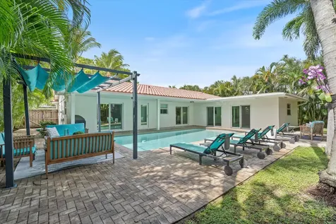211 Nw 17th Street Delray Beach FL 33444