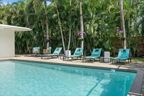 211 Nw 17th Street Delray Beach FL 33444