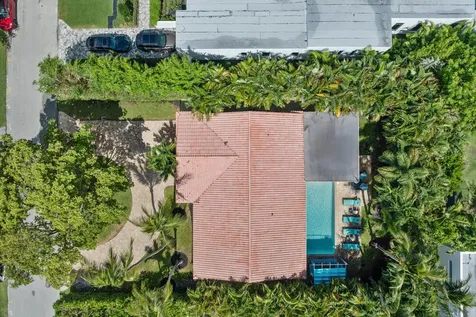 211 Nw 17th Street Delray Beach FL 33444