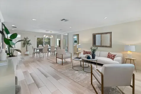 211 Nw 17th Street Delray Beach FL 33444