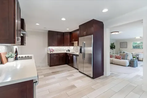 211 Nw 17th Street Delray Beach FL 33444