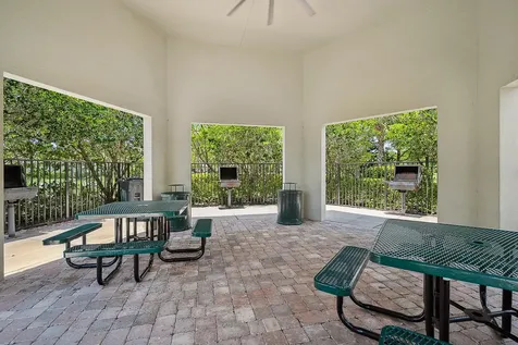 2841 Nw Treviso Circle Port Saint Lucie FL 34986