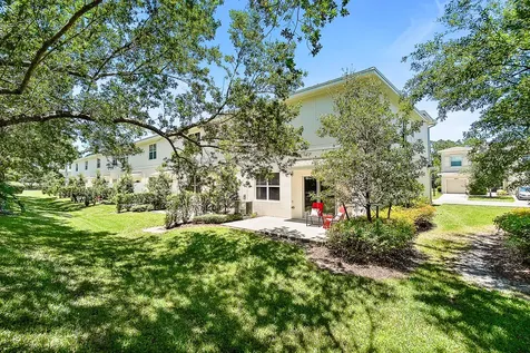 2841 Nw Treviso Circle Port Saint Lucie FL 34986