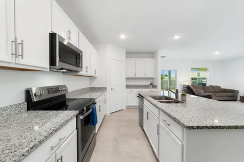 1312 Sw Calmar Avenue Port Saint Lucie FL 34953