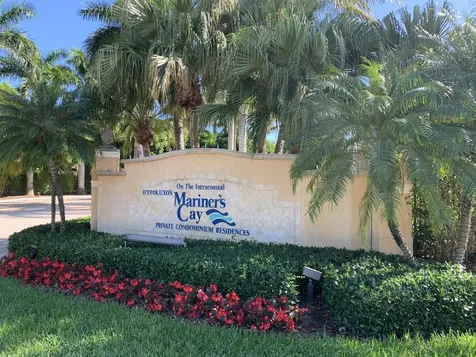 700 Scotia Drive Hypoluxo FL 33462