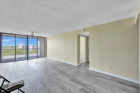 12 Royal Palm Way Boca Raton FL 33432