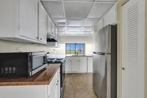 12 Royal Palm Way Boca Raton FL 33432