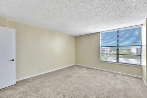 12 Royal Palm Way Boca Raton FL 33432