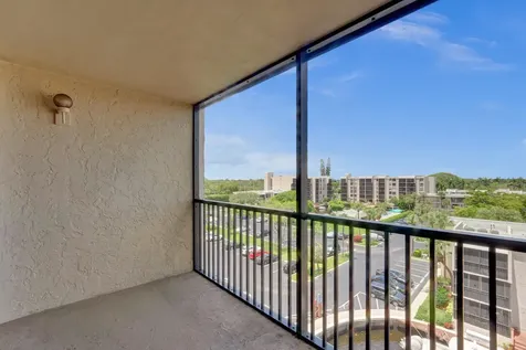 12 Royal Palm Way Boca Raton FL 33432