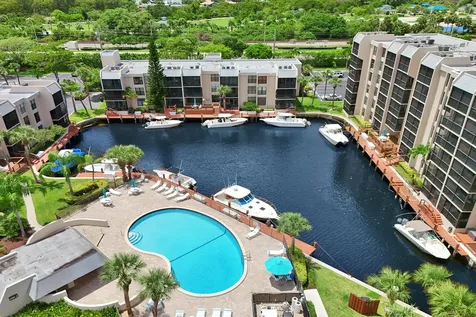 12 Royal Palm Way Boca Raton FL 33432