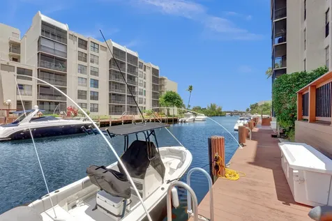 12 Royal Palm Way Boca Raton FL 33432