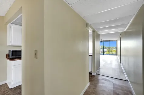 12 Royal Palm Way Boca Raton FL 33432