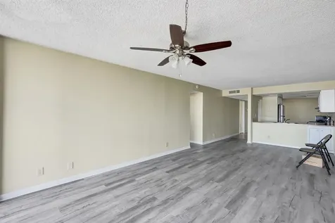 12 Royal Palm Way Boca Raton FL 33432