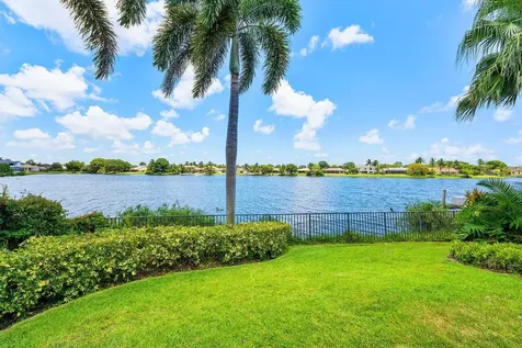 17582 Bocaire Way Boca Raton FL 33487