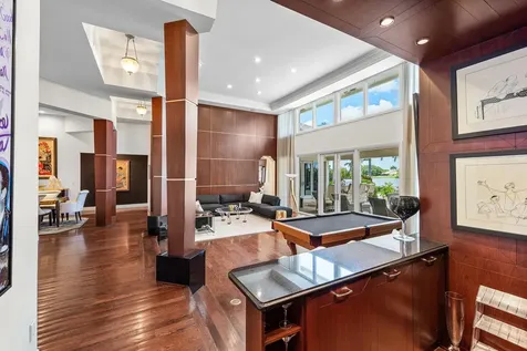 17582 Bocaire Way Boca Raton FL 33487