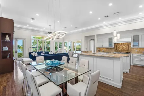 17582 Bocaire Way Boca Raton FL 33487