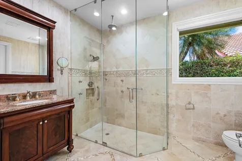 17582 Bocaire Way Boca Raton FL 33487